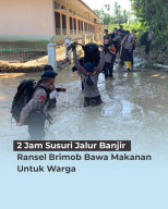 Satbrimob Polda Aceh Menembus Deras Banjir: Pengabdian yang Tak Pernah Surut Meski Alam Menguji