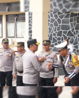 Wakapolri Tinjau Pelayanan SPKT dan Kesiapan Layanan 110 di Polres Flores Timur