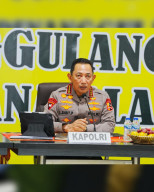 Kapolri Pimpin Rapat Koordinasi Penanganan Bencana di Sumut, Aceh, dan Sumbar