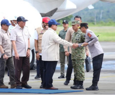 Presiden dan Kapolri Tinjau Lokasi Banjir Aceh serta Pemasangan Jembatan Bailey di Bireuen