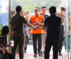 OTT KPK Guncang Lampung Tengah, Bupati Periode 2025–2030 Ditetapkan Tersangka