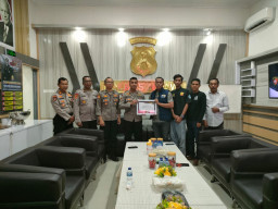 Media Informasi-Realita.net Apresiasi Kapolres Ngawi, AKBP Charles Tampubolon Dinilai Berintegritas dan Humanis