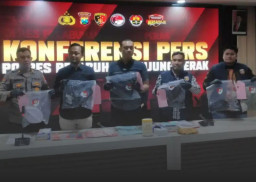 Otak Pembunuhan di Wonokusumo Dibekuk, Utang Rp40 Juta Jadi Pemicu