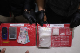 Residivis Narkoba Dibekuk di Surabaya, Polres Tanjung Perak Bongkar Jaringan Shabu Puluhan Gram