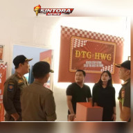 MIRAS NEKAT BEREDAR SAAT RAMADAN, RUKO DI BERAN NGGAWI DIGEREBEK SATPOL PP